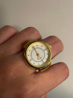 ISHKAARA - Gold-Plated Analog Stretchable Watch Ring