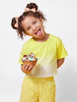 United Colors of Benetton - Cropped Round Neck Printed T-shirt-Yellow