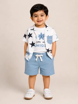 Bloom Up - Star Print Graphic T-shirt- Shirt and Shorts