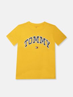 Tommy Hilfiger - Boys Typography Printed Regular Fit Cotton T-shirt-Yellow