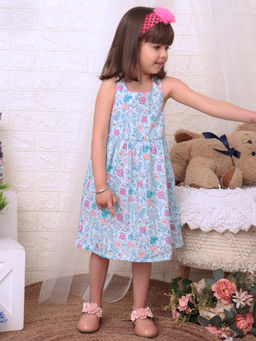 Nautinati - Girls Blue Floral Printed Sleeveless Stylish Back Smocked Knee Length Dress