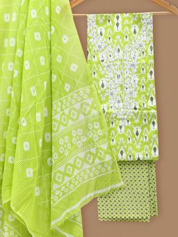 SALWAR STUDIO - Cotton Embroidered Green Unstitched Dress Material (Set of 3)