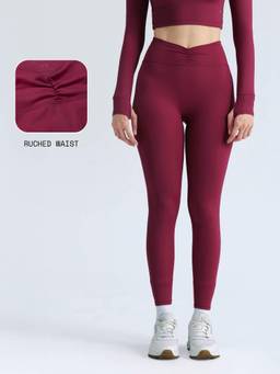 Cava Athleisure - Women Red Solid Ruched Snug Leggings