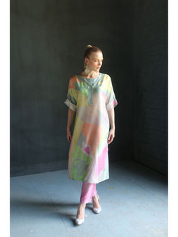 clos - Dupion Silk Comprised Of Colorful Floral Print Straight Kurta and pant (Set of 2)