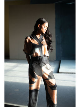 clos - Dupion Silk Comprised Of Colorful Print Top and Pant (Set of 2)