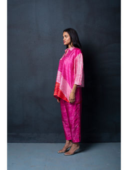 clos - Dupion Silk Comprised Of Print Top and Pant (Set of 2)