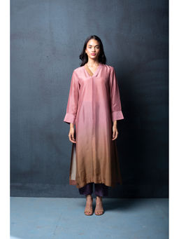 clos - Dupion Silk Comprised Of Ombre Print Kurta And Pant with Dupatta (Set of 3)