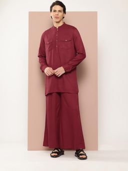See Designs - Men Maroon Rayon Solid Pathani Kurta with Pyjama (Set of 2)