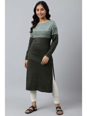 Grey Embroidered A-Line Acrylic Winter Kurta
