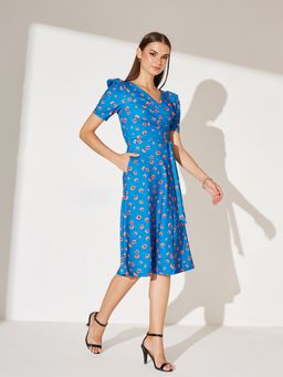 Miss Chase - Women's Multicolored-Base-Blue Pleated Floral Patterned Wrap Midi Dress