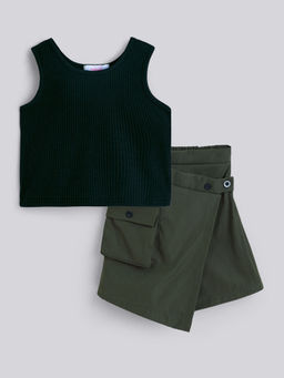 Hopscotch - 2-Piece Textured Top and Shorts