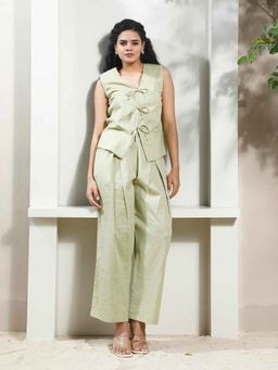 AAREIN - Women Green Pure Cotton Solid Co-Ord (Set of 2)