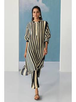 Ancestry - Cream Ajrakh Striped Kurta