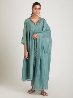 SHAABA CLOTHING - Blue Zardozi Embroidered Kurta With Pant And Dupatta