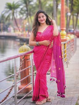 Aparna - Vibrant Pink With Handwork Mul Cotton Saree For Women