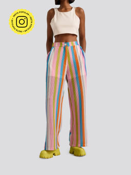 Muvazo - Rainbow Ripple Crochet Pants