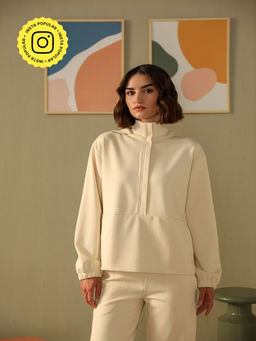 Muvazo - Cream Snug Threads Hoodie