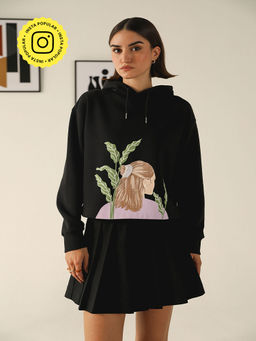 Muvazo - Femme Allure Black Hoodie