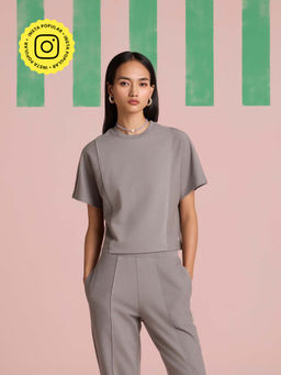 Muvazo - Aeris Panel Sleeve Top - Circular Grey