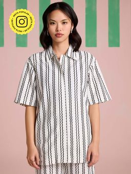 Muvazo - Monochrome Muse White Shirt