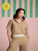 Khaki color option, Currently selected