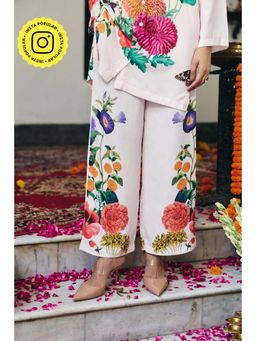 Muvazo - White Garden Flutter Pant