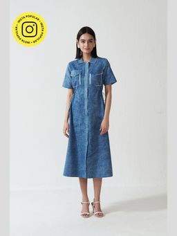 Muvazo - Modern Muse Denim Shirt Blue Midi Dress
