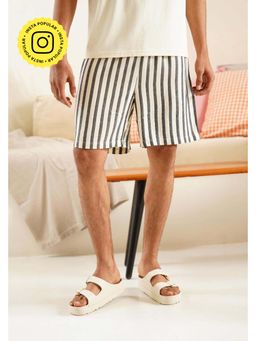 Muvazo - Black Pure Cotton Regular Stripes Shorts