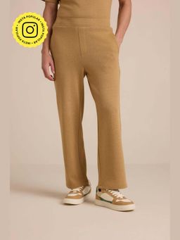 Muvazo - Brown Grainy Textured Relaxed Pant