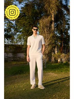 Muvazo - White Jacquard Solid/Plain Co-Ord Sets