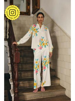 Muvazo - White Polyester Floral Co-Ords Sets