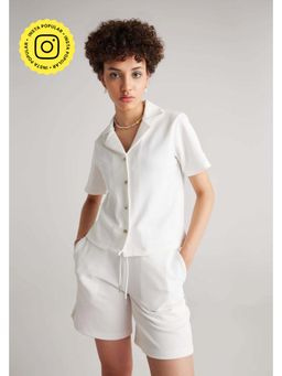 Muvazo - White Polyester Relaxed Textured Shorts