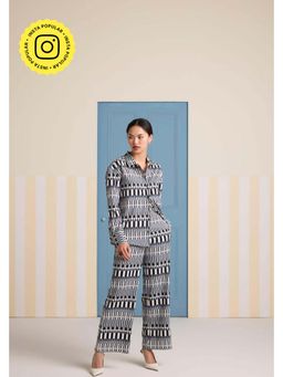 Muvazo - Black Polyester Geometric Co-Ords Sets