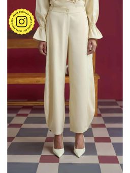 Muvazo - Cream Oatelle Barrel Pant