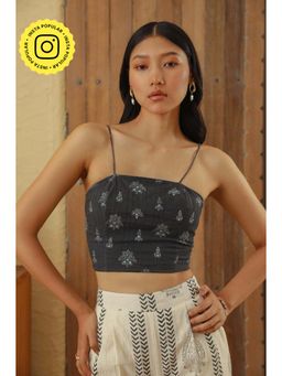 Muvazo - Black Cotton Embroidered Fitted Top