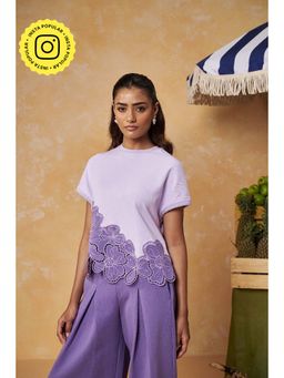 Muvazo - Amethyst Lavender Applique Top