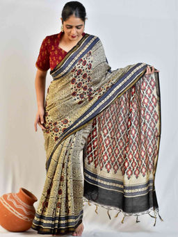 Sundarii - Moti Dabu Chanderi Silk Saree without Blouse