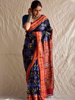 Sundarii - Karm Handwoven Ikat Saree without Blouse