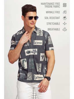 BULLMER - Men Black Trendy Regular Fit Floral Casual Shirt