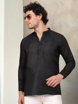 Jompers - Men Black Solid Shirt