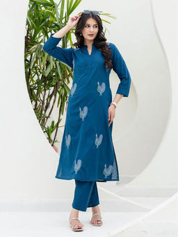 Autumnlane - Women Teal Embroidered Kurta with Pant