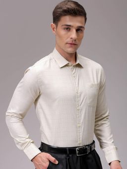 The Indian Garage Co - Men Slim Fit Checks Full Sleeves Cutaway Collar Formal Shirt