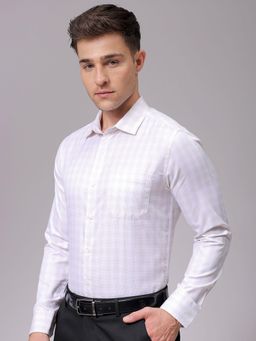 The Indian Garage Co - Men Slim Fit Stripes Full Sleeves Cutaway Collar Formal Shirt