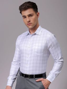 The Indian Garage Co - Men Slim Fit Stripes Full Sleeves Cutaway Collar Formal Shirt