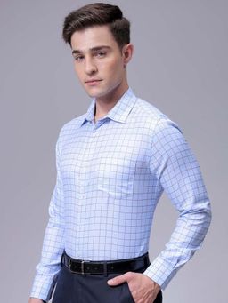 The Indian Garage Co - Men Slim Fit Checks Full Sleeves Cutaway Collar Formal Shirt