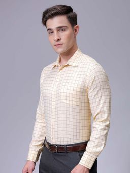 The Indian Garage Co - Men Slim Fit Stripes Full Sleeves Cutaway Collar Formal Shirt