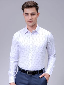 The Indian Garage Co - Men Slim Fit Ditsy Printed Full Sleeves Cutaway Collar Formal Shirt