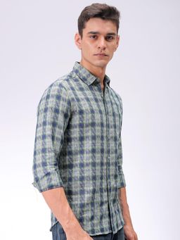 The Indian Garage Co - Men Slim Fit Checks Full Sleeves Cutaway Collar Casual Shirt