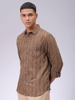 The Indian Garage Co - Men Slim Fit Stripes Full Sleeves Cutaway Collar Casual Shirt