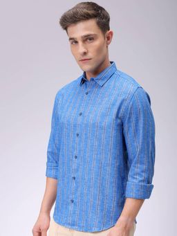 The Indian Garage Co - Men Slim Fit Stripes Full Sleeves Cutaway Collar Casual Shirt